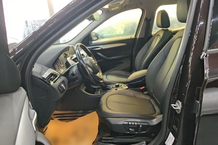 Used BMW X1 2016 sDrive18Li Fashion Model Left Front Seat