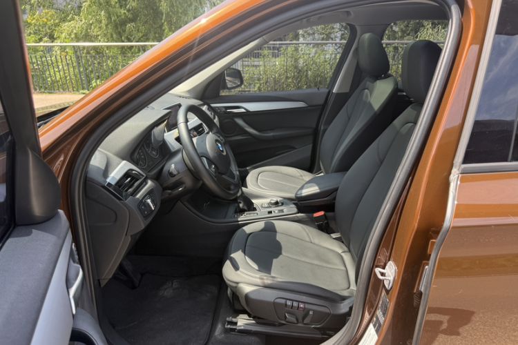 Used BMW X1 2016 sDrive18Li Fashion Model Left Front Seat