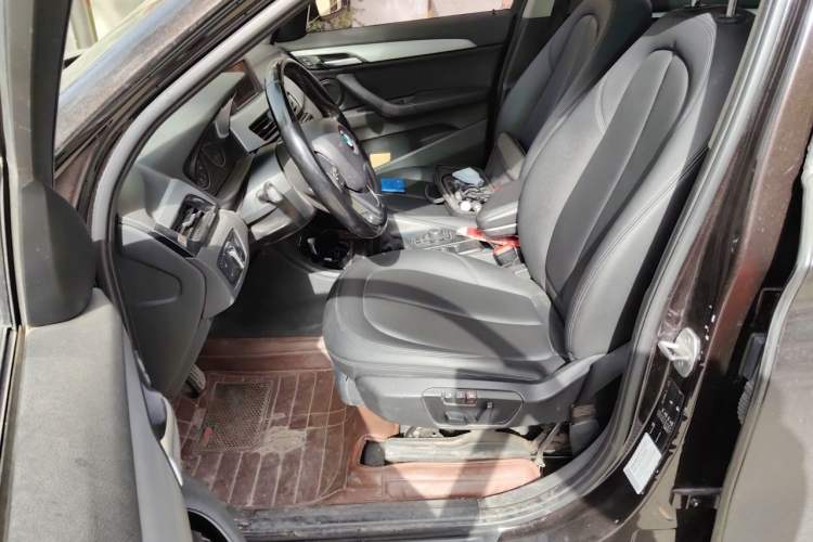 Used BMW X1 2016 sDrive18Li Premium Edition Left Front Seat