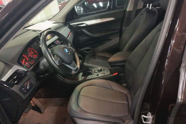 Used BMW X1 2016 sDrive18Li Fashion Model Left Front Seat