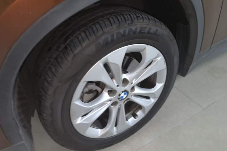 Used BMW X1 2016 sDrive18Li Premium Edition Left Front Wheel Hub