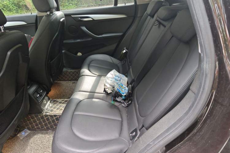 Used BMW X1 2016 sDrive18Li Fashion Model Left Rear Seat