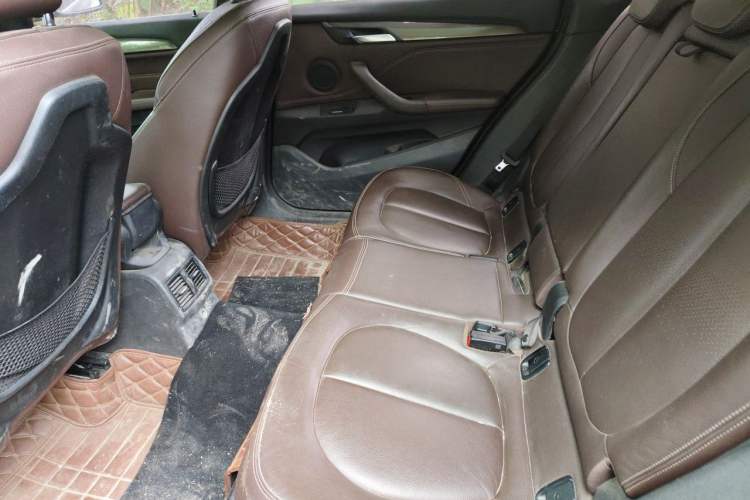 Used BMW X1 2016 sDrive18Li Premium Edition Left Rear Seat