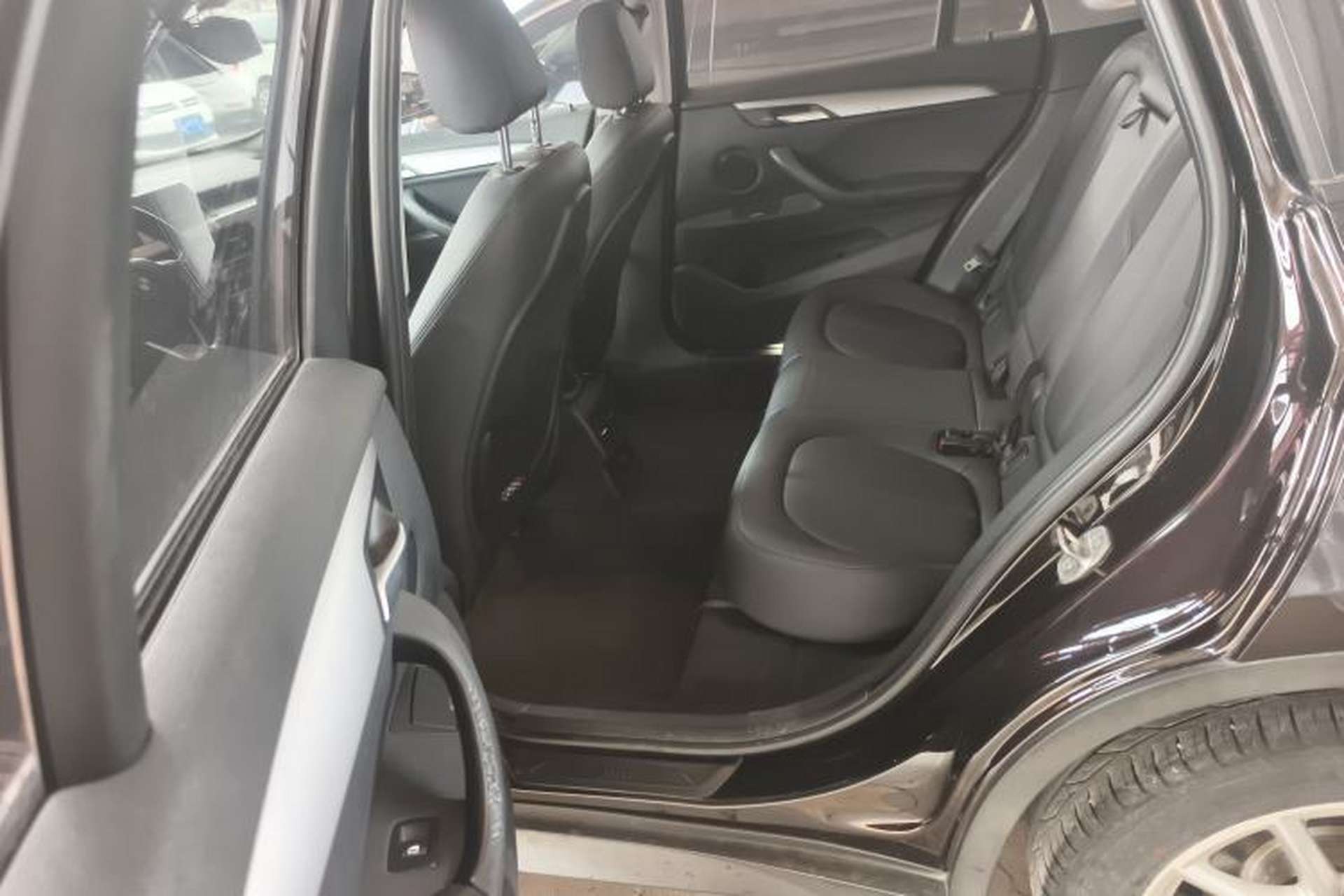 Used BMW X1 2016 sDrive18Li Fashion Model Left Rear Seat