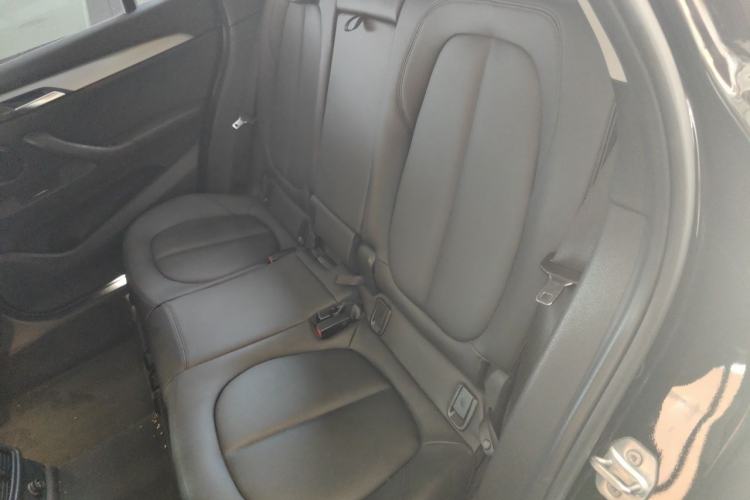 Used BMW X1 2016 sDrive18Li Fashion Model Left Rear Seat