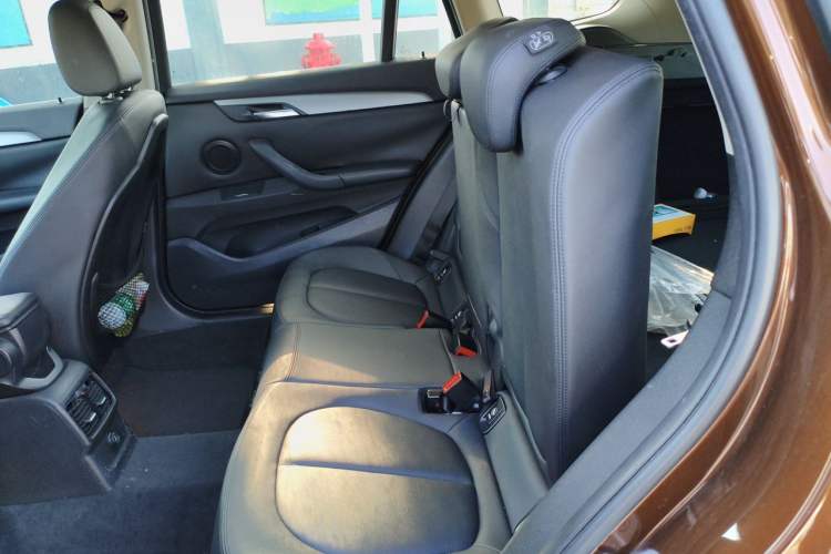 Used BMW X1 2016 sDrive18Li Fashion Model Left Rear Seat