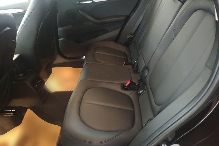 Used BMW X1 2016 sDrive18Li Fashion Model Left Rear Seat