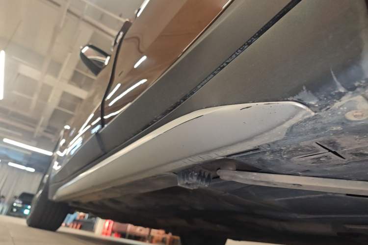 Used BMW X1 2016 xDrive20Li Luxury Model Left Side Sill