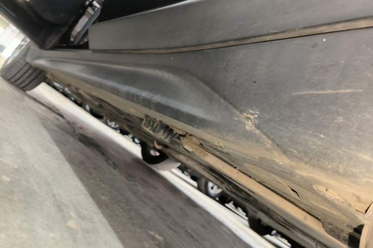 Used BMW X1 2016 sDrive18Li Premium Edition Left Side Sill