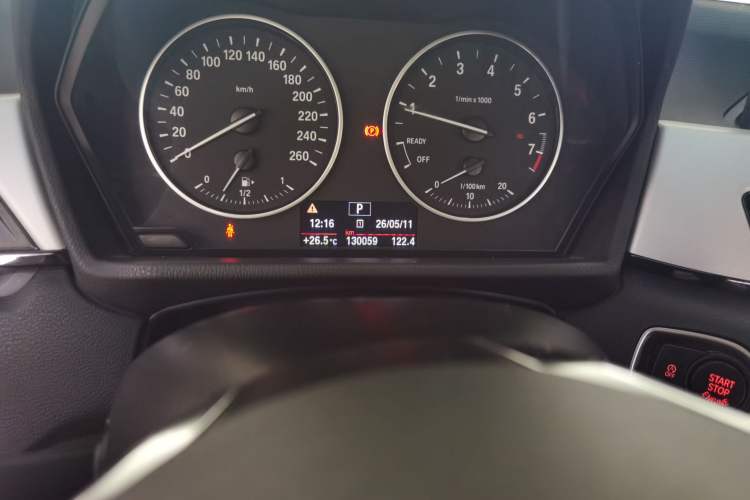 Used BMW X1 2016 sDrive18Li Fashion Model Odometer Close Up