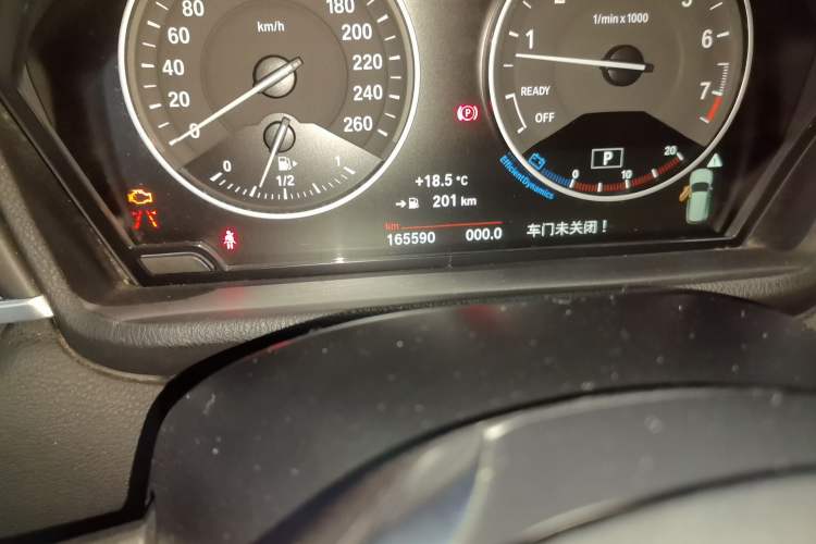 Used BMW X1 2016 xDrive25Li Luxury Model Odometer Close Up