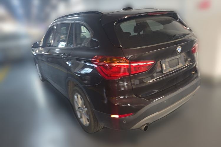 Used BMW X1 2016 sDrive18Li Fashion Model Rear Left 45 Deg