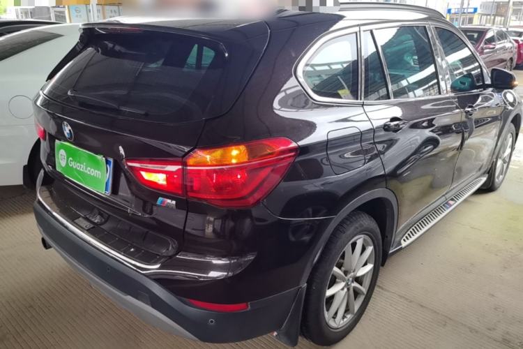 Used BMW X1 2016 sDrive18Li Fashion Model Rear Right 45 Deg