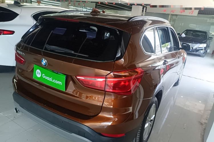 Used BMW X1 2016 sDrive18Li Fashion Model Rear Right 45 Deg