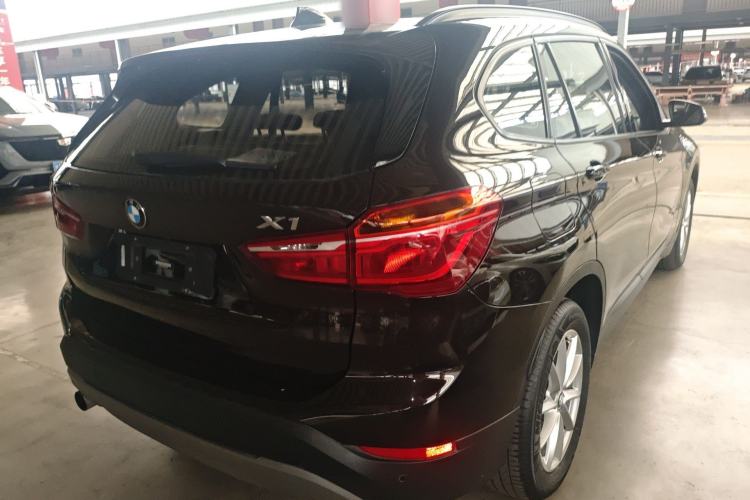 Used BMW X1 2016 sDrive18Li Fashion Model Rear Right 45 Deg