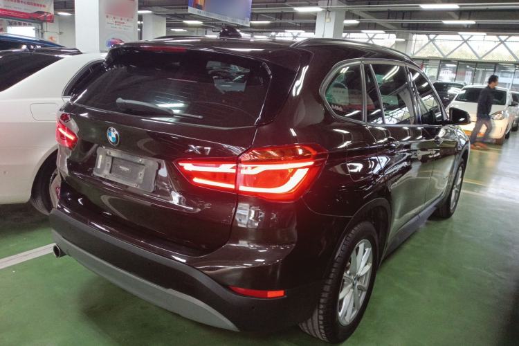 Used BMW X1 2016 sDrive18Li Fashion Model Rear Right 45 Deg