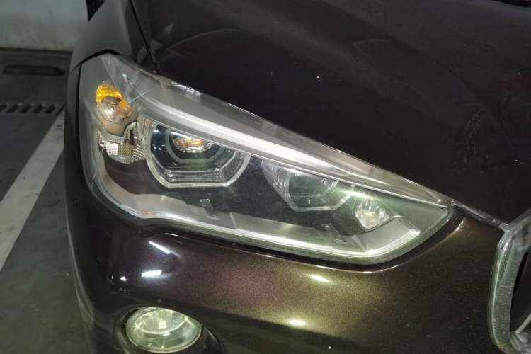 Used BMW X1 2016 sDrive20Li Luxury Model Right Front Headlight