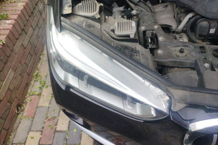 Used BMW X1 2016 sDrive18Li Luxury Model Right Front Headlight