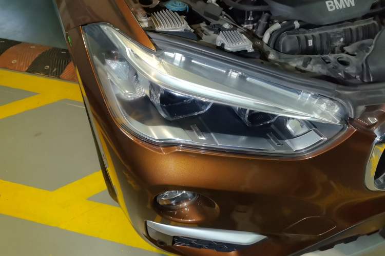 Used BMW X1 2016 xDrive25Li Luxury Model Right Front Headlight