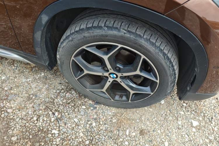Used BMW X1 2016 sDrive18Li Luxury Model Right Front Wheel Hub