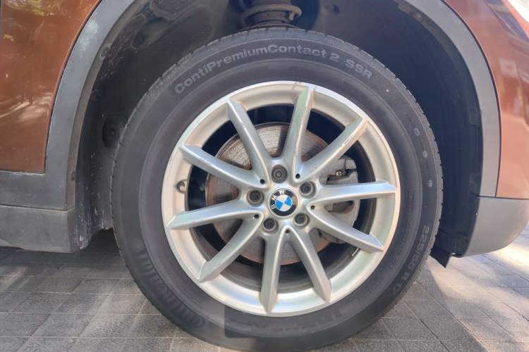 Used BMW X1 2016 sDrive18Li Fashion Model Right Front Wheel Hub
