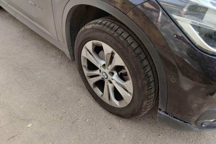 Used BMW X1 2016 sDrive18Li Premium Edition Right Front Wheel Hub