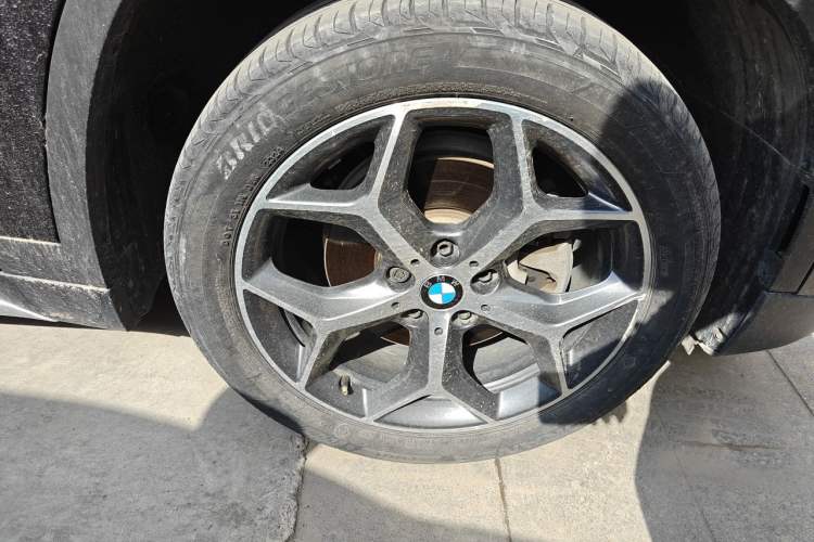 Used BMW X1 2016 sDrive18Li Luxury Model Right Front Wheel Hub