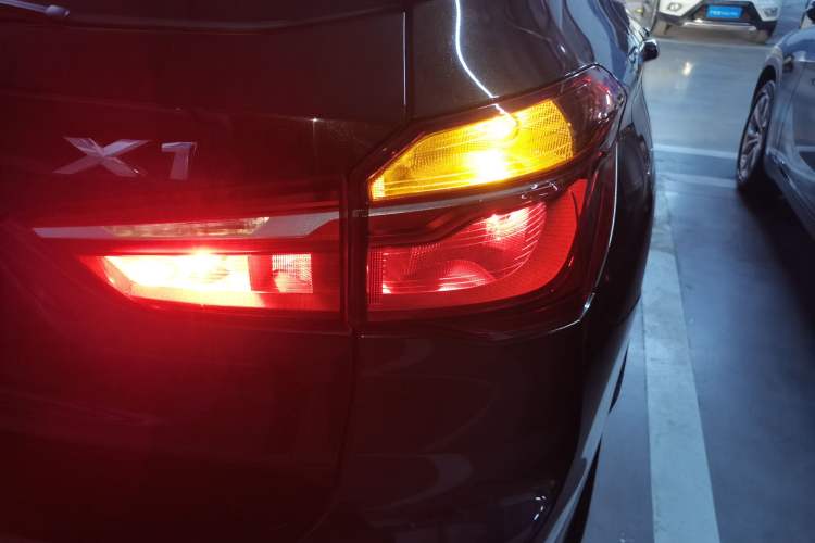 Used BMW X1 2016 sDrive18Li Fashion Model Right Rear Taillight