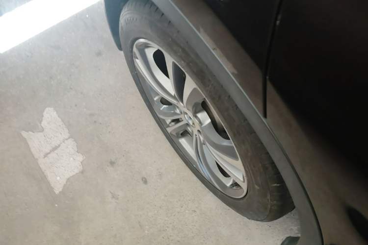 Used BMW X1 2016 xDrive20Li Luxury Model Right Rear Wheel Hub