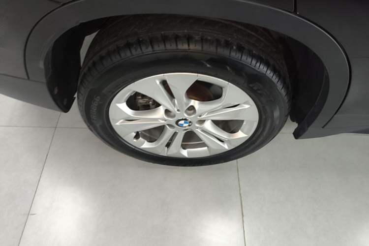 Used BMW X1 2016 sDrive18Li Premium Edition Right Rear Wheel Hub