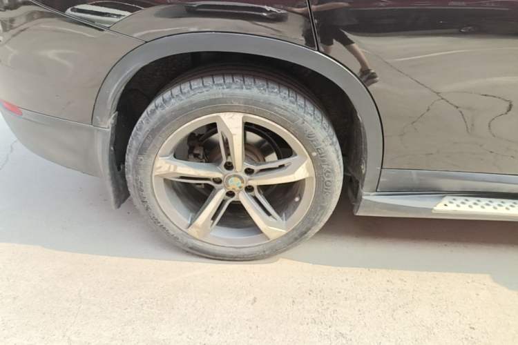 Used BMW X1 2016 sDrive18Li Fashion Model Right Rear Wheel Hub