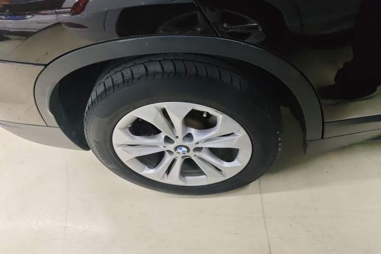 Used BMW X1 2016 sDrive18Li Premium Edition Right Rear Wheel Hub