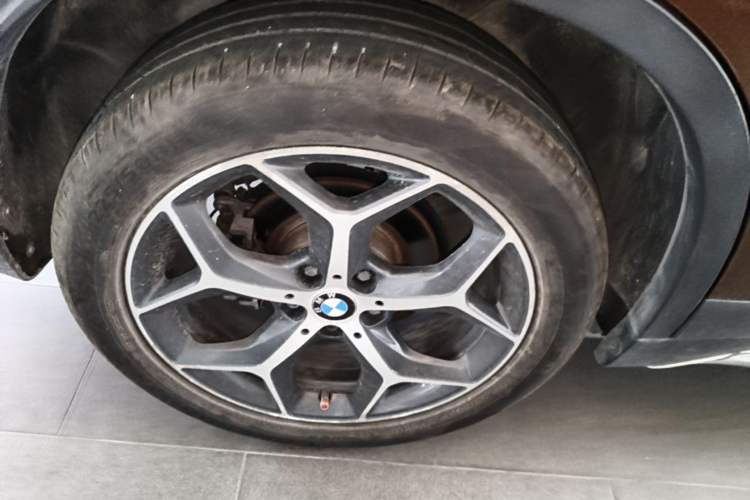 Used BMW X1 2016 sDrive18Li Luxury Model Right Rear Wheel Hub