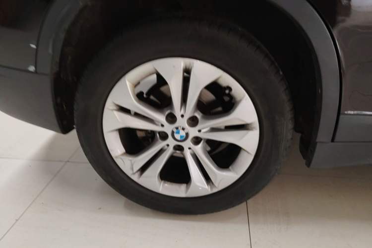 Used BMW X1 2016 sDrive18Li Premium Edition Right Rear Wheel Hub
