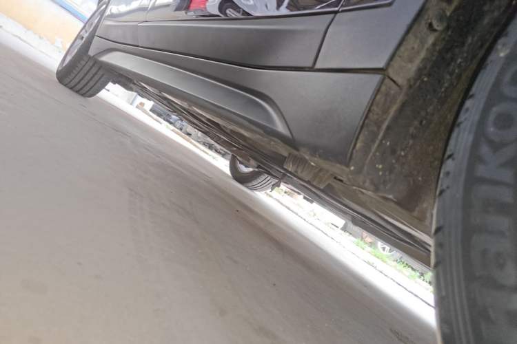 Used BMW X1 2016 sDrive18Li Premium Edition Right Side Sill