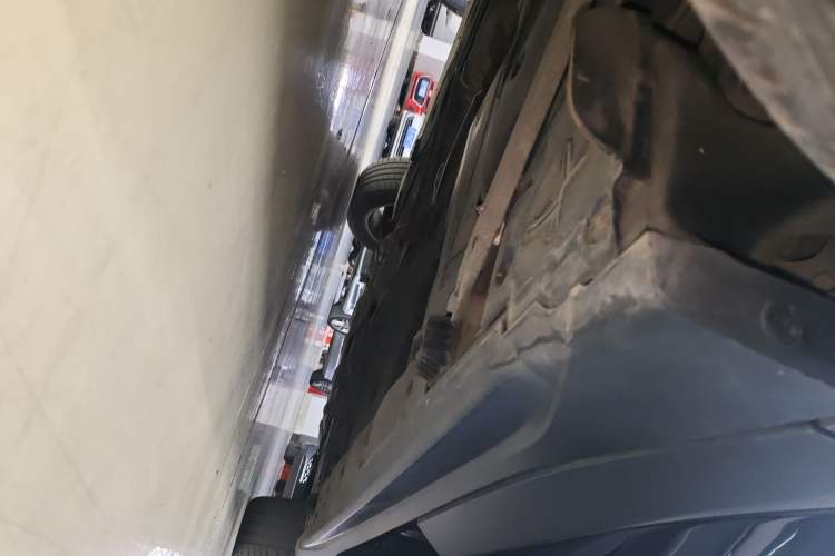 Used BMW X1 2016 sDrive18Li Premium Edition Right Side Sill