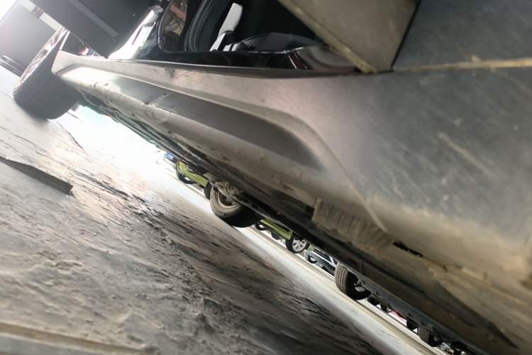 Used BMW X1 2016 sDrive18Li Premium Edition Right Side Sill