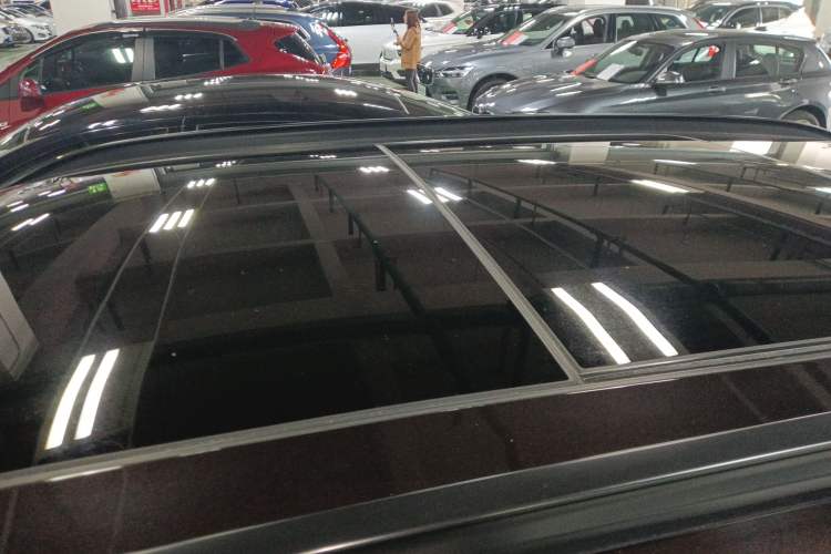 Used BMW X1 2016 sDrive18Li Fashion Model Roof