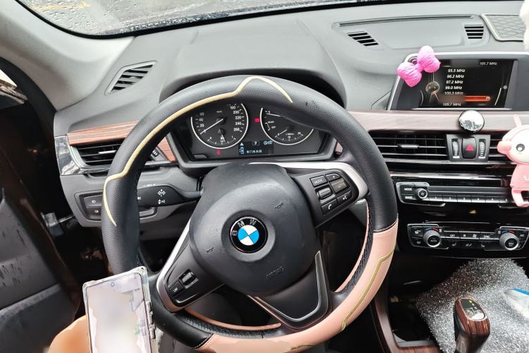 Used BMW X1 2016 sDrive18Li Premium Edition Steering Wheel