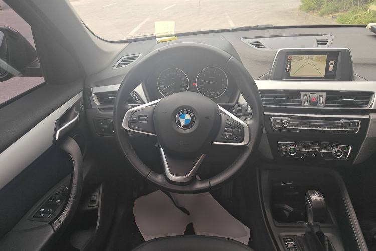 Used BMW X1 2016 sDrive18Li Premium Edition Steering Wheel