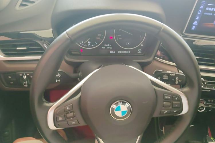 Used BMW X1 2016 xDrive20Li Luxury Model Steering Wheel