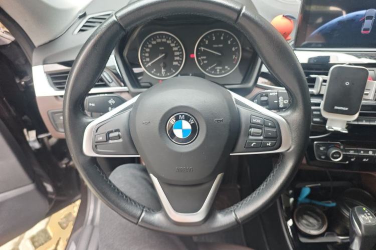 Used BMW X1 2016 sDrive20Li Luxury Model Steering Wheel