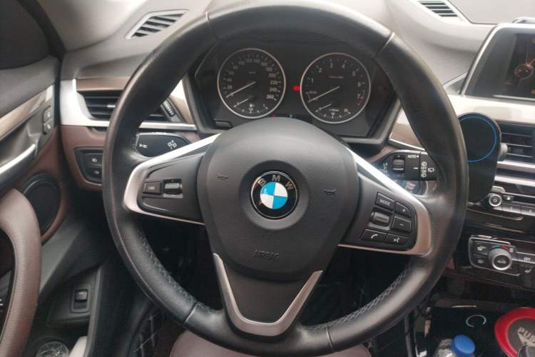 Used BMW X1 2016 sDrive18Li Luxury Model Steering Wheel