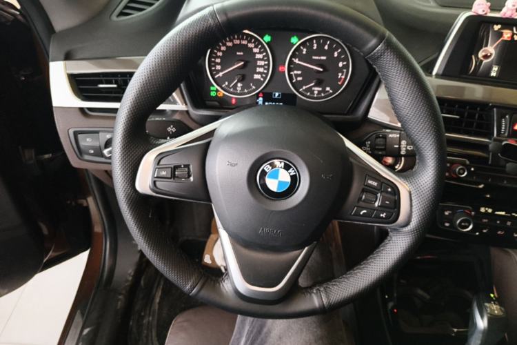 Used BMW X1 2016 sDrive18Li Luxury Model Steering Wheel