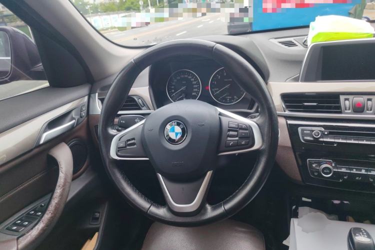 Used BMW X1 2016 sDrive18Li Luxury Model Steering Wheel
