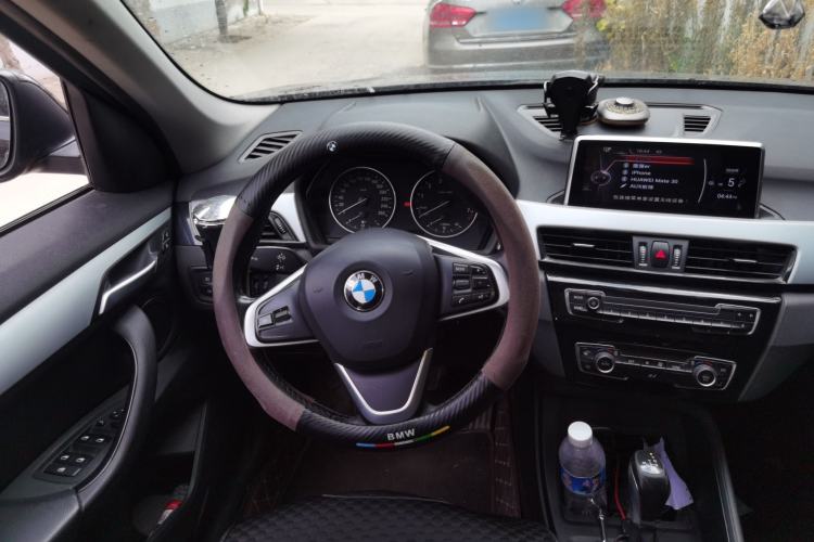 Used BMW X1 2016 sDrive18Li Fashion Model Steering Wheel