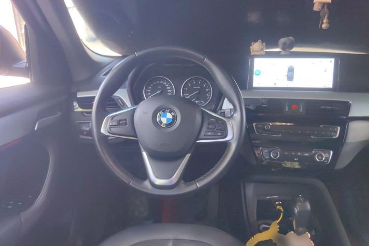 Used BMW X1 2016 sDrive18Li Fashion Model Steering Wheel