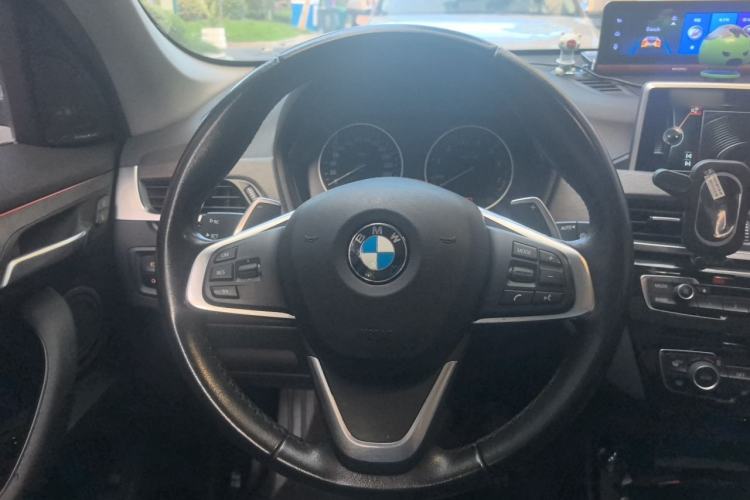 Used BMW X1 2016 xDrive25Li Luxury Model Steering Wheel