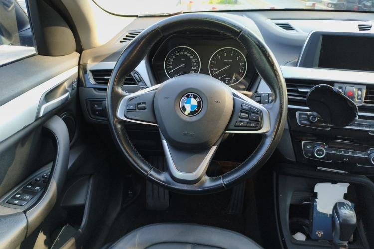 Used BMW X1 2016 sDrive18Li Fashion Model Steering Wheel