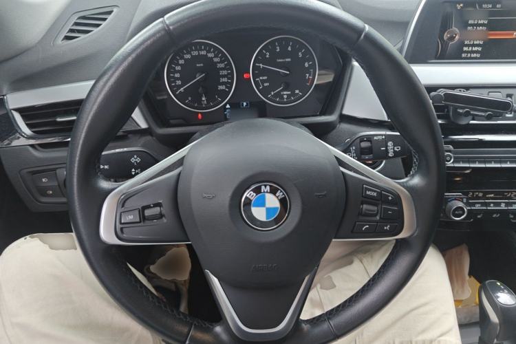 Used BMW X1 2016 sDrive18Li Premium Edition Steering Wheel